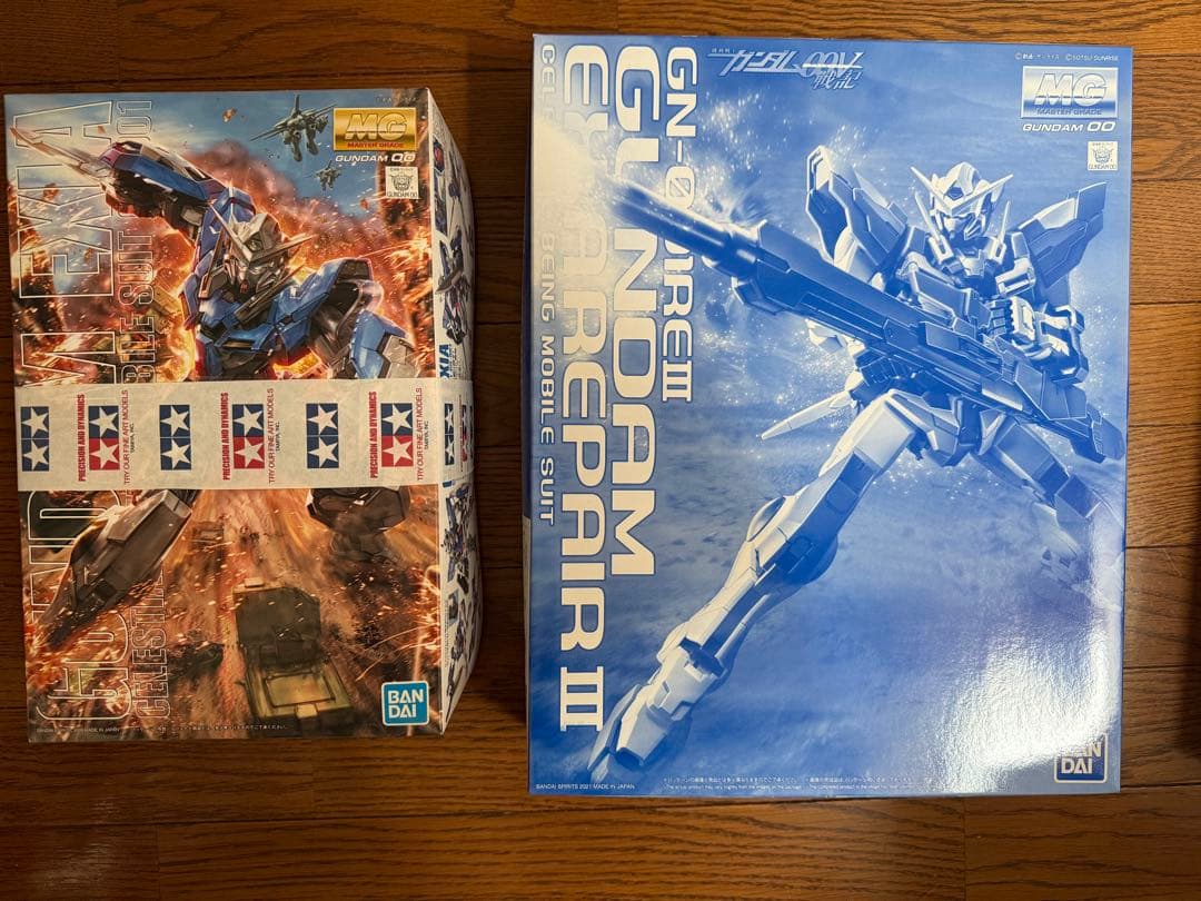 m*1様 未組立 MG エクシア デュナメス キュリオス ヴァーチェ エクシアリ