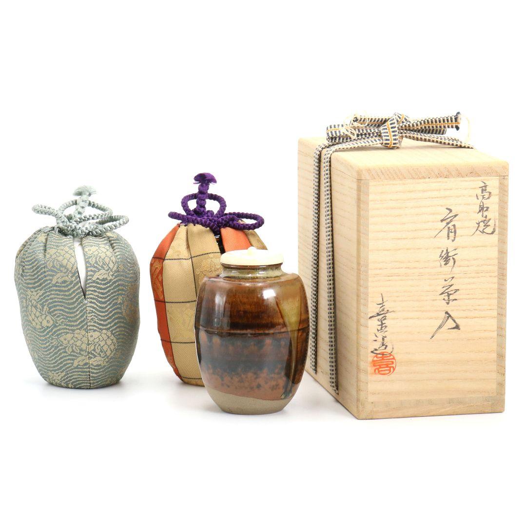 高取喜恵作 高取焼 肩衝茶入 仕覆付 茶道具 共箱共布　V864　N6