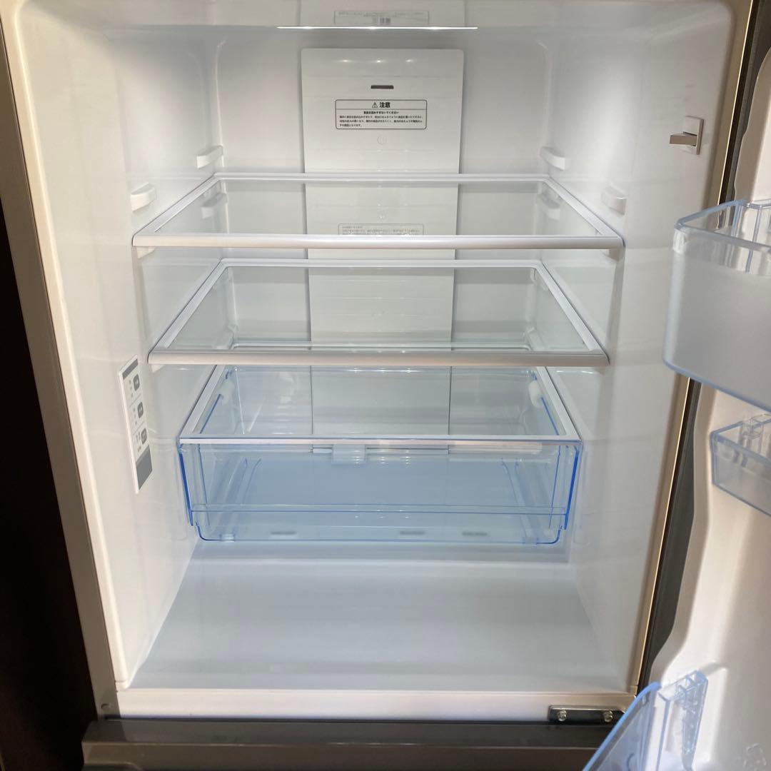 2023年製 ハイセンス 282L 3ドア冷蔵庫HR-D2802S