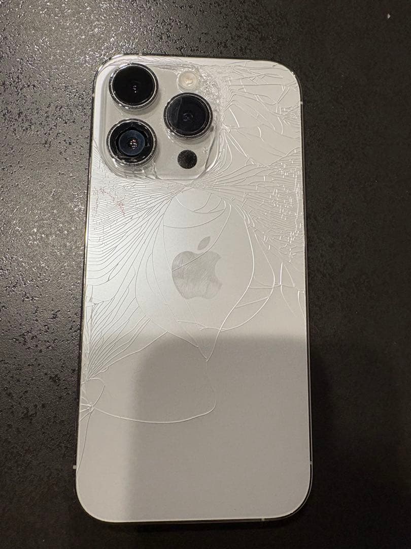 Apple iPhone 14 Pro シルバー 本体 128GB