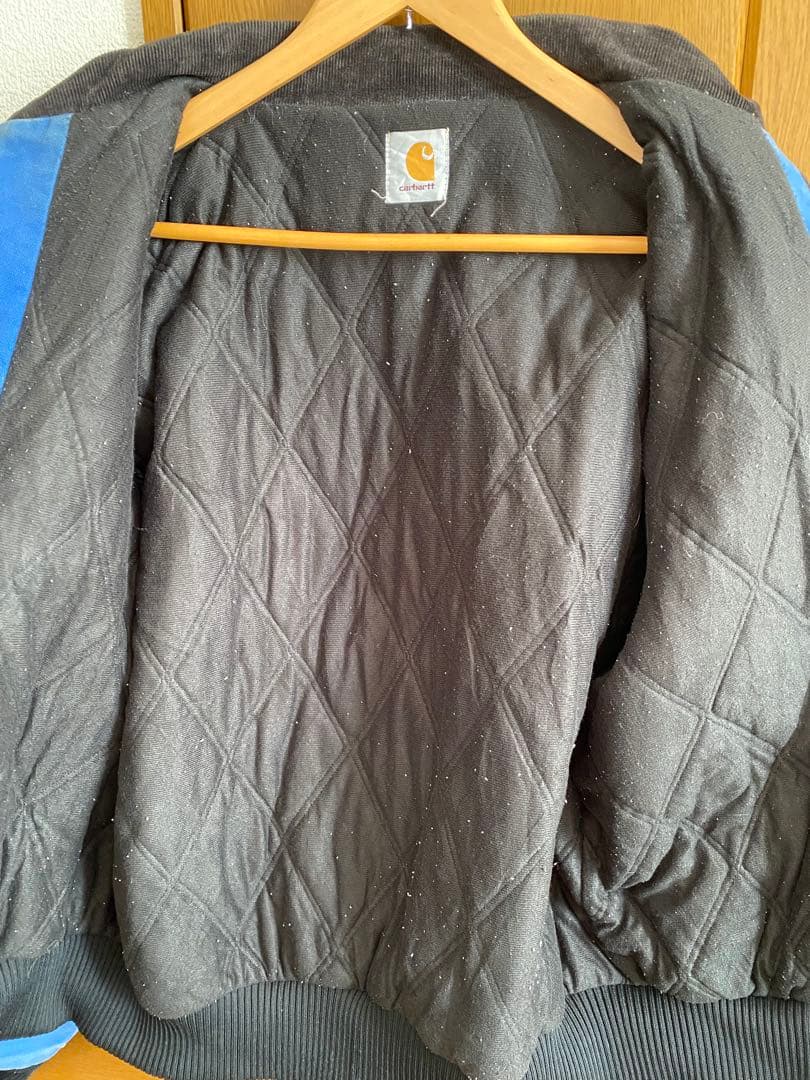 Carhartt ボンバージャケット 青
