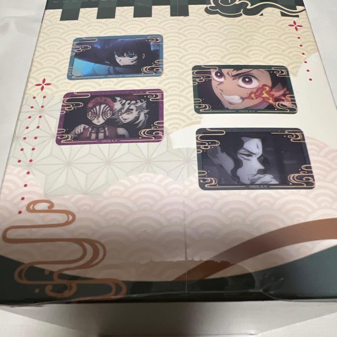 鬼滅の刃 中国 スクエア缶バッジ ボックス 8個入り