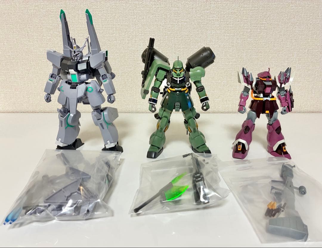 【まとめ売り】プラモデル組立済み完成品 ガンダム・ガンプラ・モデロイド