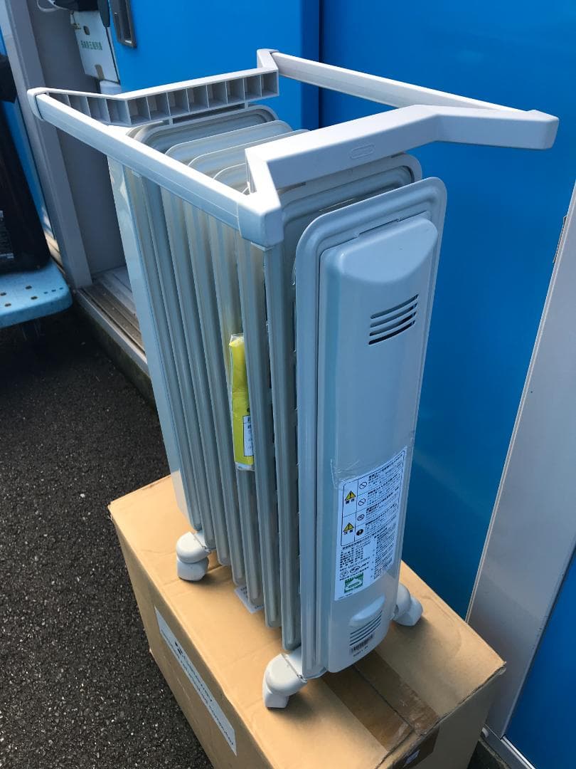 Delonghi デロンギ オイル ヒーター H770812EFS-SP ピンク