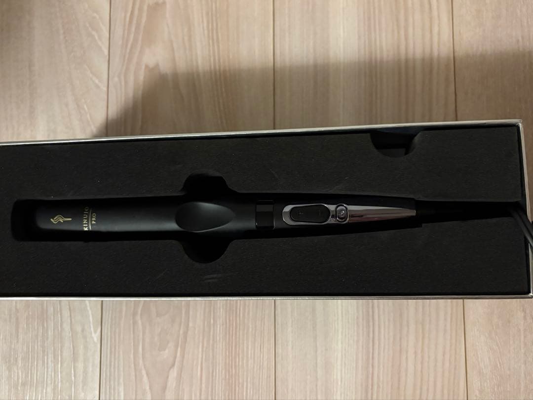 KINUIO PRO ストレートヘアアイロン ブラック