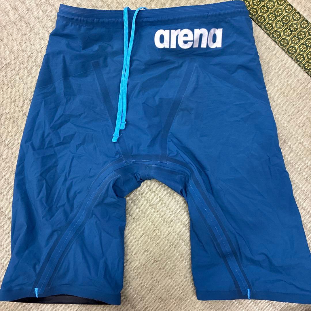 arena 競泳水着 青　kartoon さん専用