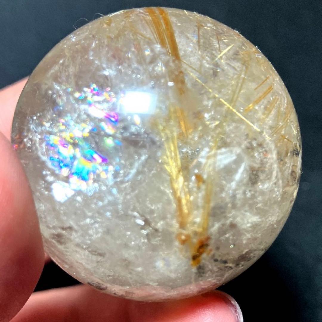 43mm 虹入りゴールドルチルクォーツ　丸玉　スフィア　金針水晶