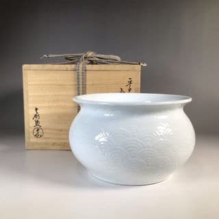 波模様 白 陶器 茶碗 木箱付き