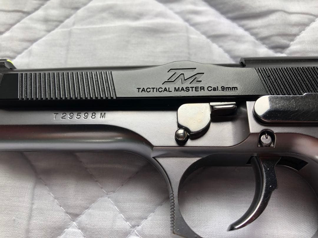 18禁　美品　TOKYOマイルTactical Master シルバー ブラック