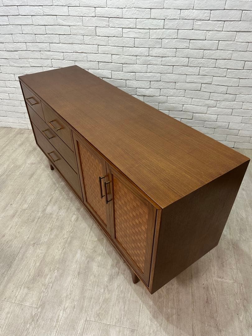 【irii】定価20万円　チェスト　サイドボード　アンティーク　棚