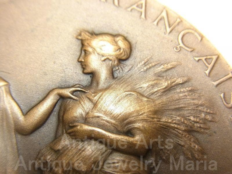 《m6466》農業労働者を知識へ導くマリアンヌ フランス アンティーク メダル