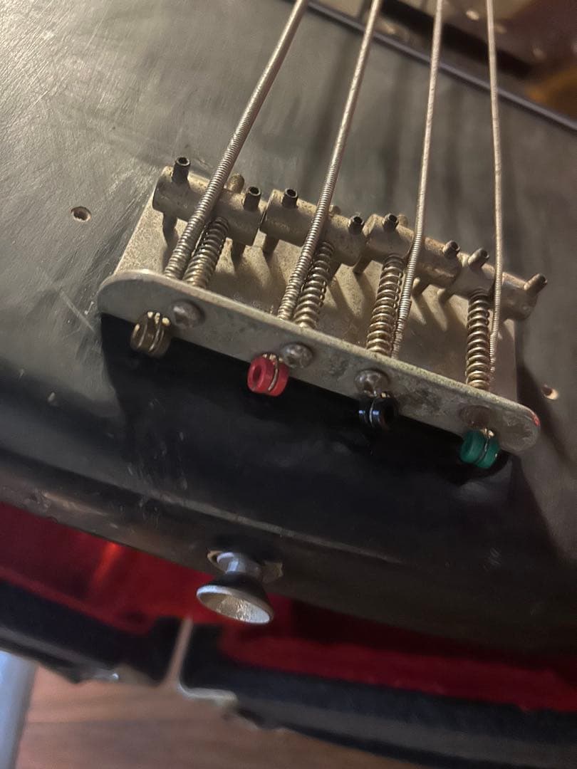 ベース Tokai HARD PUNCHER