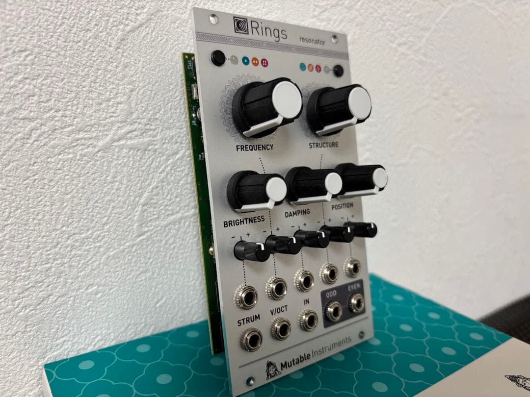 Mutable instruments Rings ユーロラック モジュラー