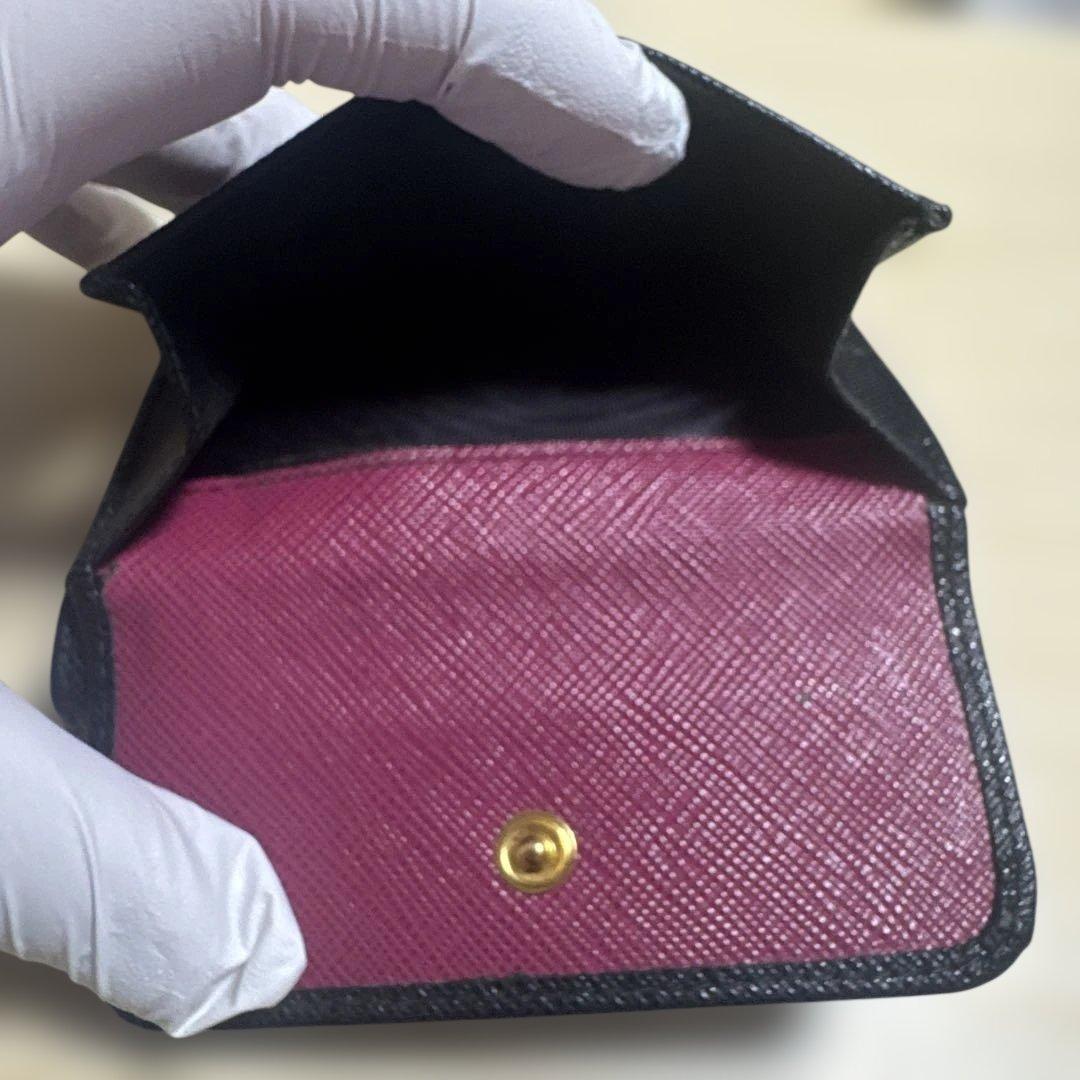 PRADA 三つ折り財布 黒