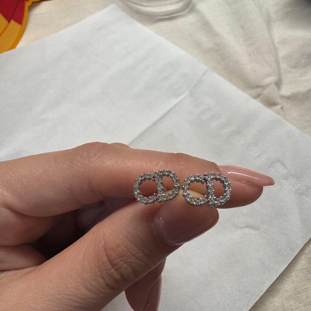 DIOR ピアス キャッチひとつのみ