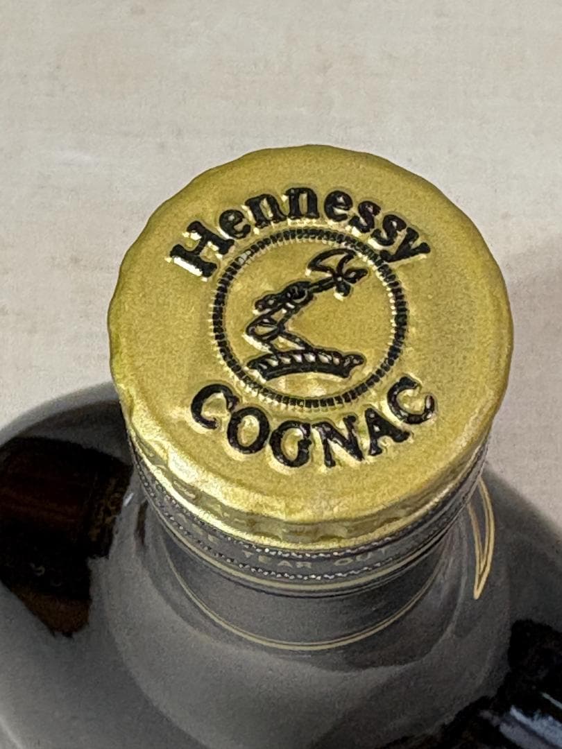 H*i様 ヘネシー Hennessy XO 金キャップ ブラウンボトル 700m