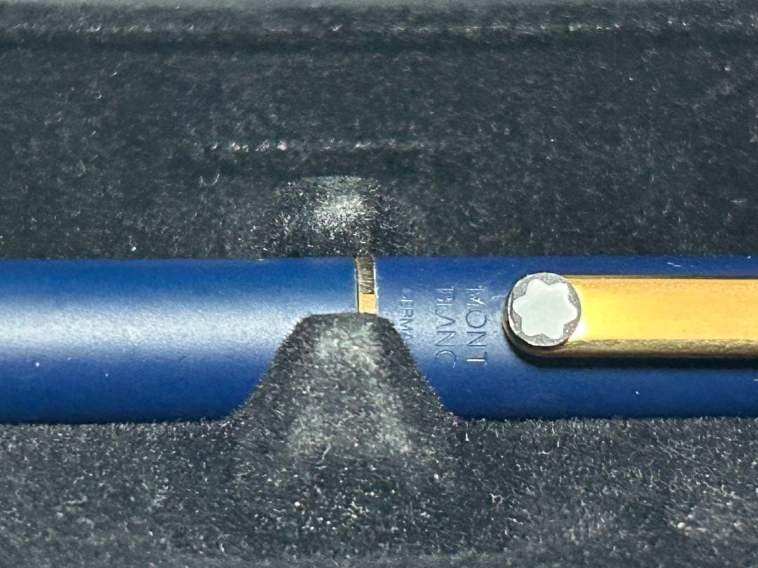 (美品)モンブランボールペン、ノック式、長さ13cm