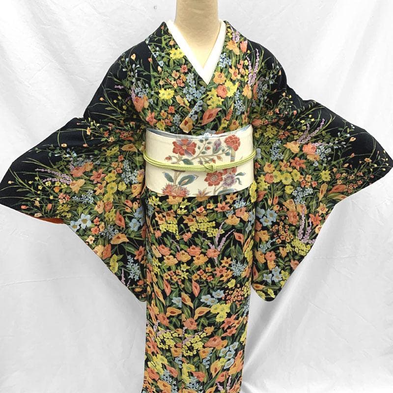 507mk62〇一方付け 付下げ小紋 鮮やかな花文 ややふくよかサイズ〇美品