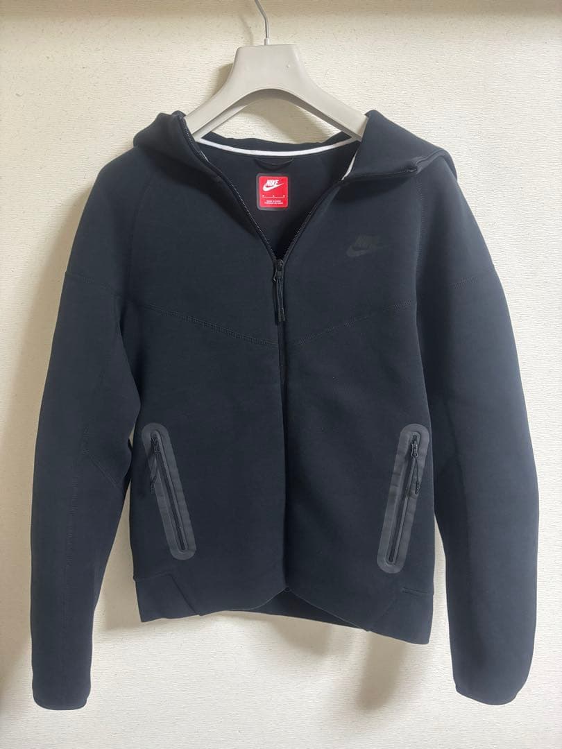 NIKE ナイキ　テックフリース　パーカーM ズボンL ブラック