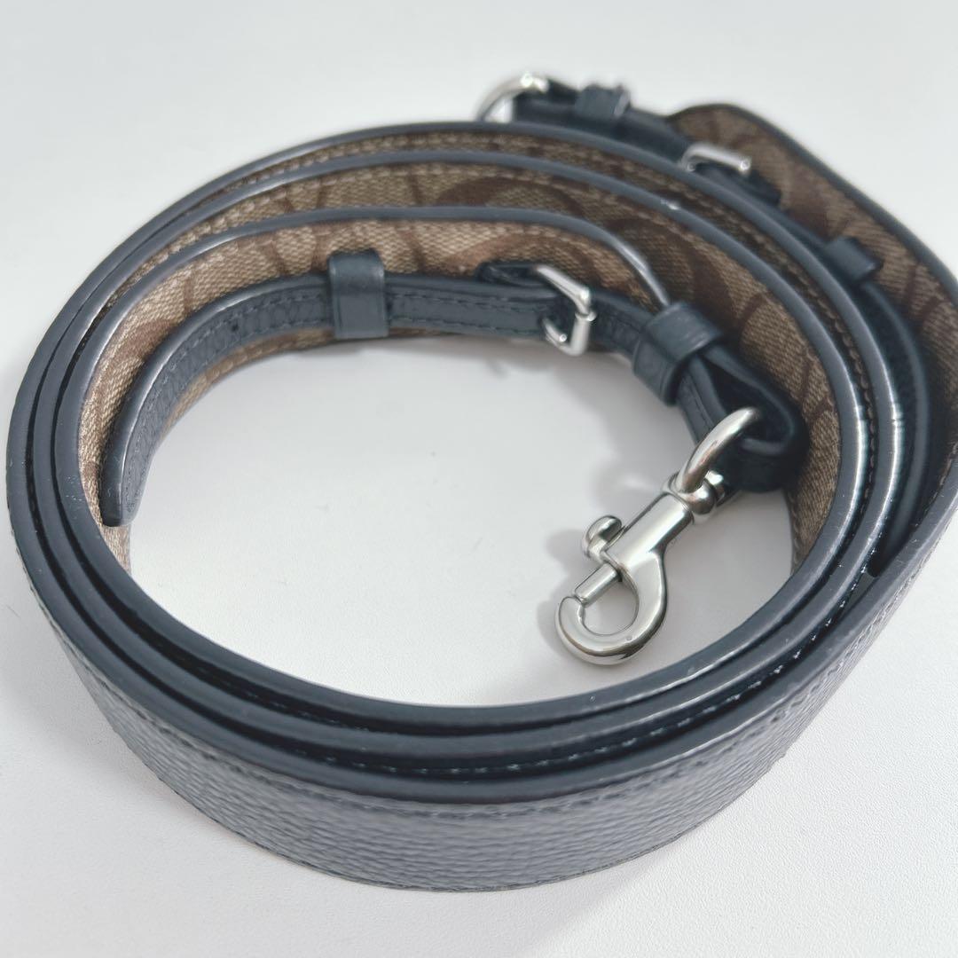 【極美品】コーチ　スヌーピー　コラボ　ショルダーバッグ　ミニ　セレナ