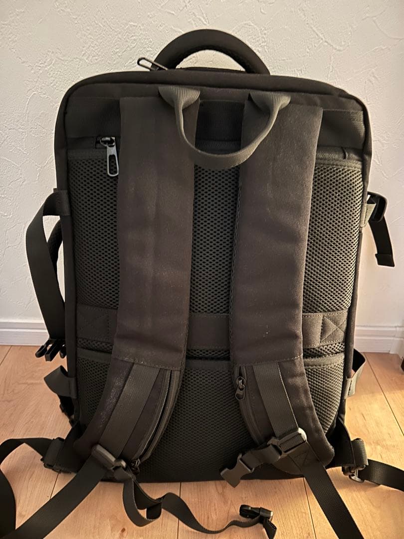 Evoon マルチビジネスリュック2.0・容量20L~拡張時35L