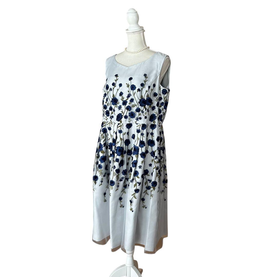 ♦︎レリアンネミカ　花柄刺繍ドレス フレア　ノースリーブワンピース大きいサイズ13