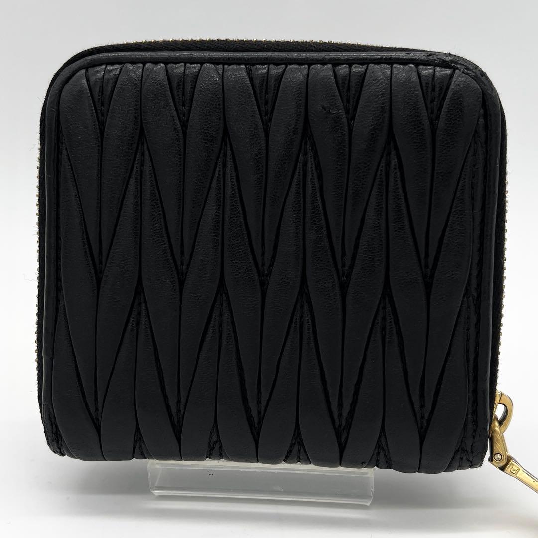 【美品✨】 ミュウミュウ 二つ折り財布 マテラッセ ラウンドジップ ブラック 黒