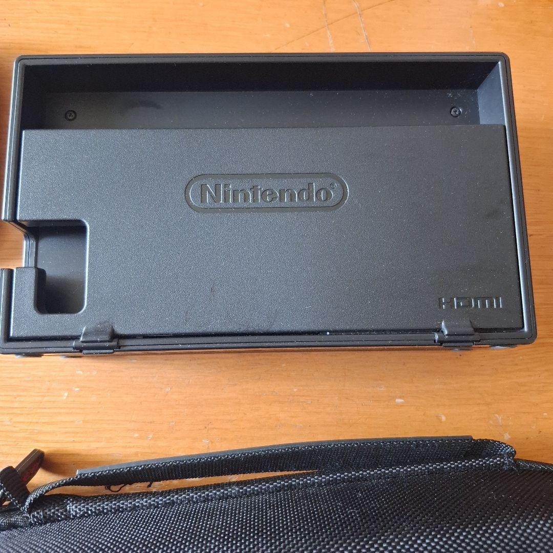 NintendoSwitch 本体のみ　充電器なし