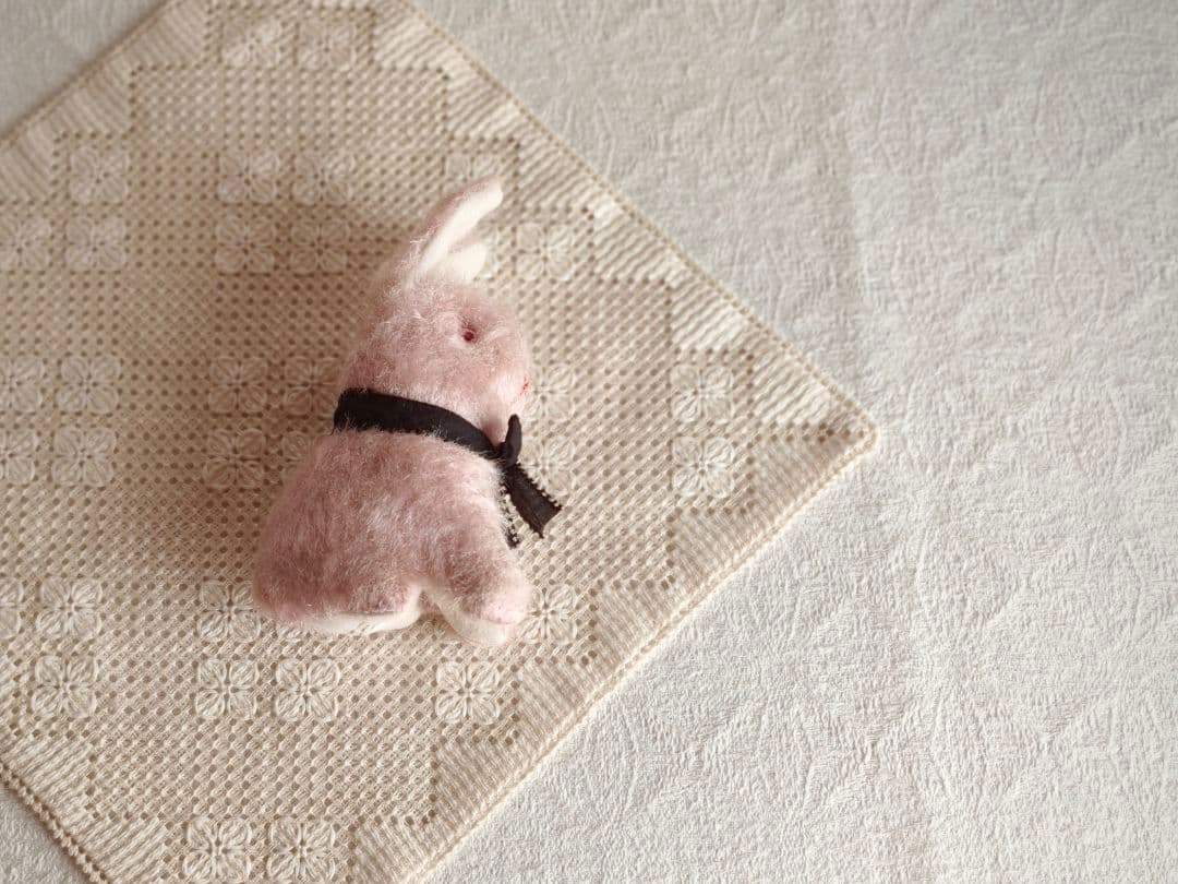 * vintage rabbit ୨୧ フォルムの可愛い ピンクの ウサちゃん