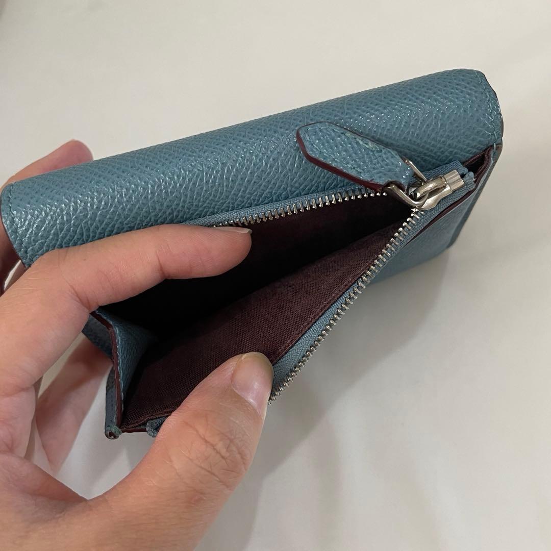 【未使用級】ブルガリ 三つ折り 財布 ロゴ サークル レザー 水色 ボルドー