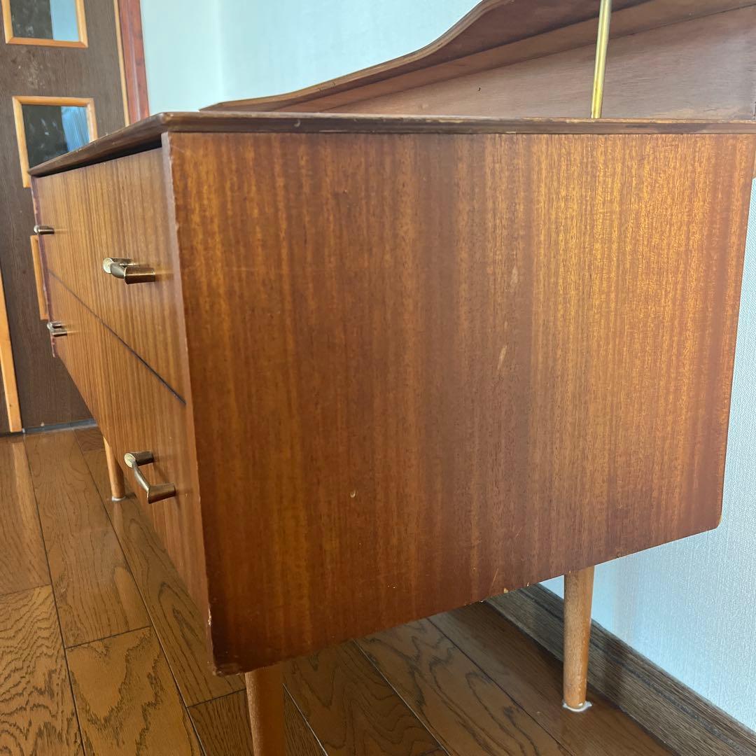 イギリス　ヴィンテージ チェスト　サイドボード