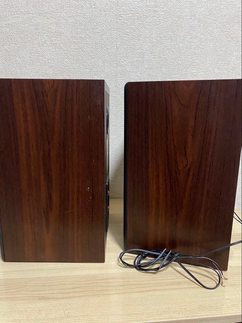 スピーカー　Rogers LS33