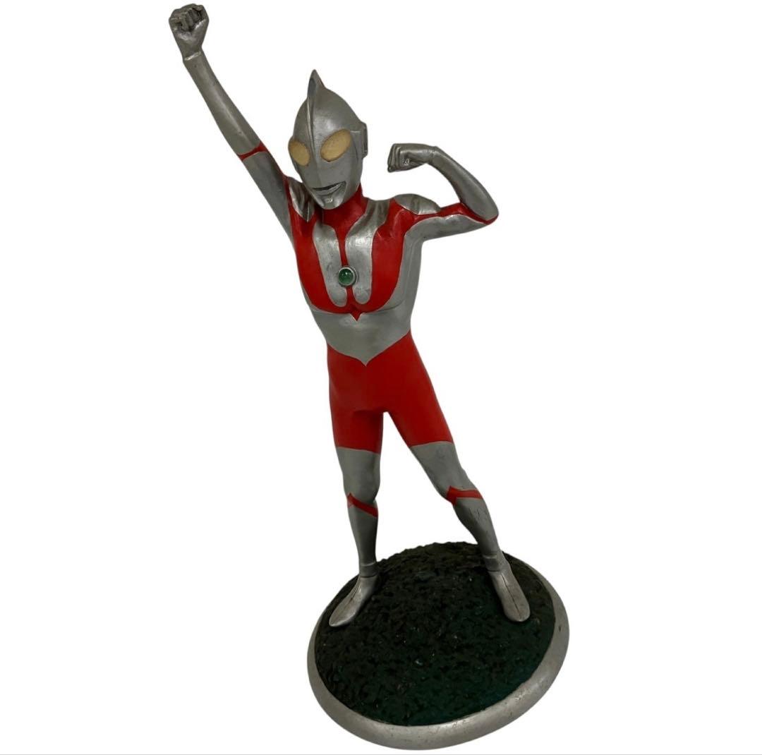 ウルトラマン フィギュア