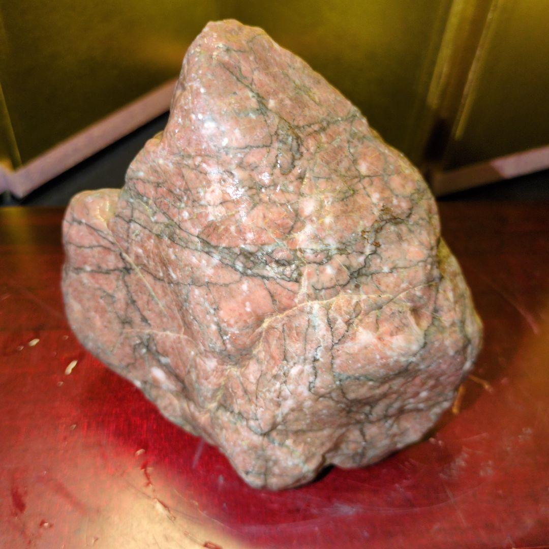 赤石 原石 ピンク石 約1.11kg 天然石 未加工 鑑賞用 水石 希少 レア
