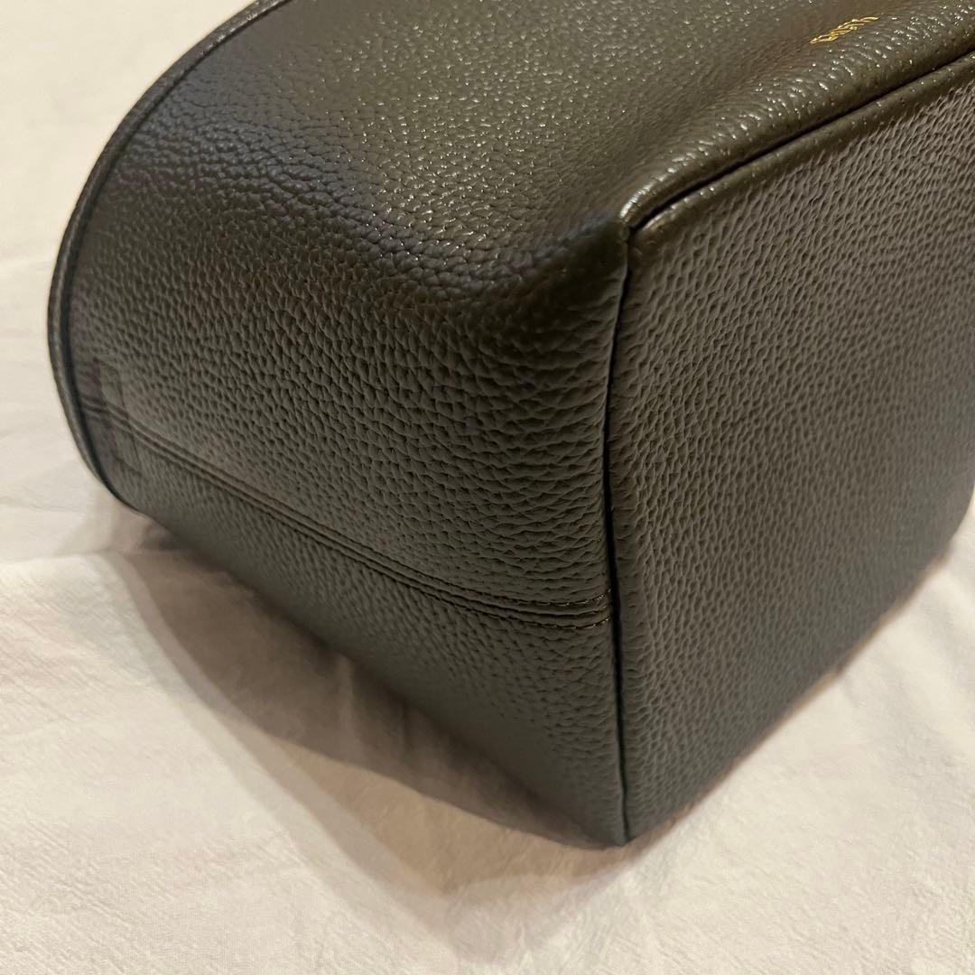 値下げ_美品_Chilli カーキ色 レザーハンドバッグ