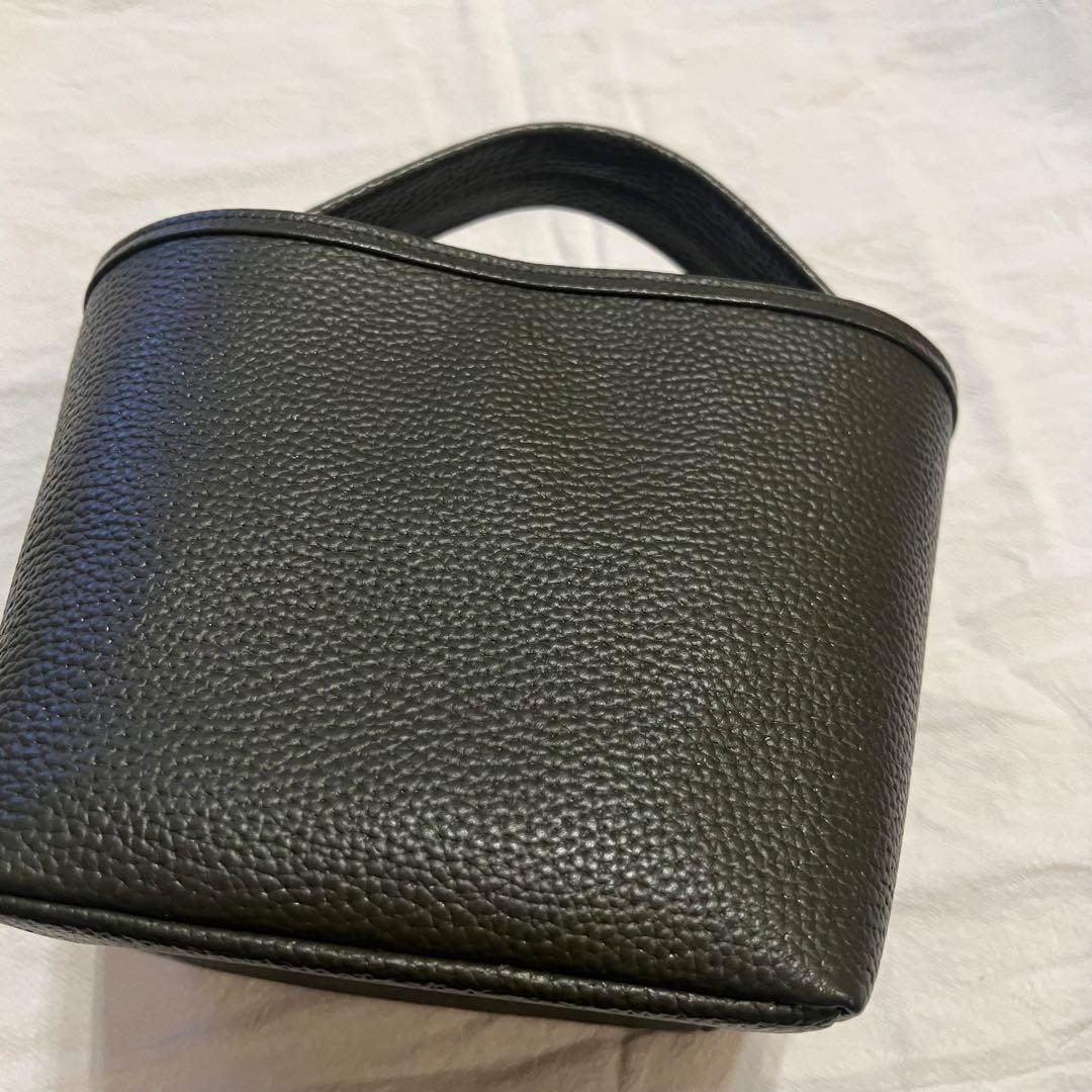 値下げ_美品_Chilli カーキ色 レザーハンドバッグ