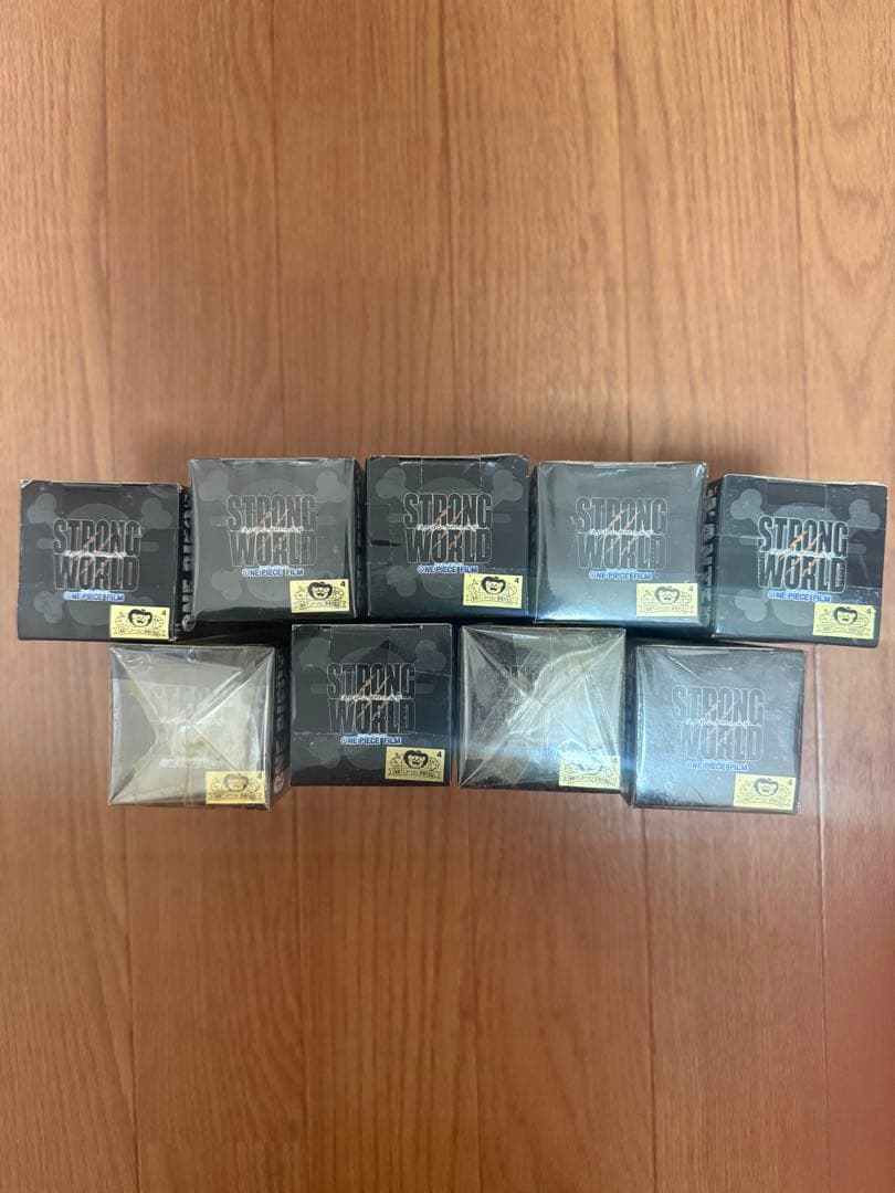 組立式劇場版ワールドコレクタブルフィギュア～Strong World～