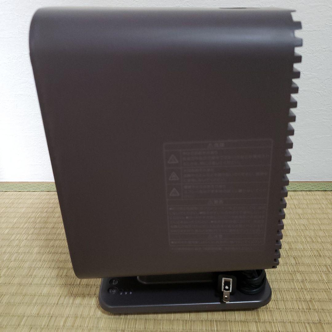 ±０ リフレクトヒーター XHS-Z310 タイマー・首振り機能付き