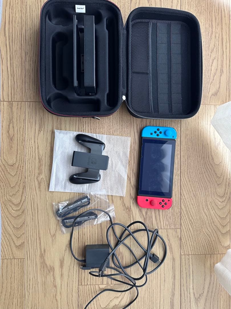 Nintendo Switch 本体 付属品一式 箱なし 初期化済 ケース付