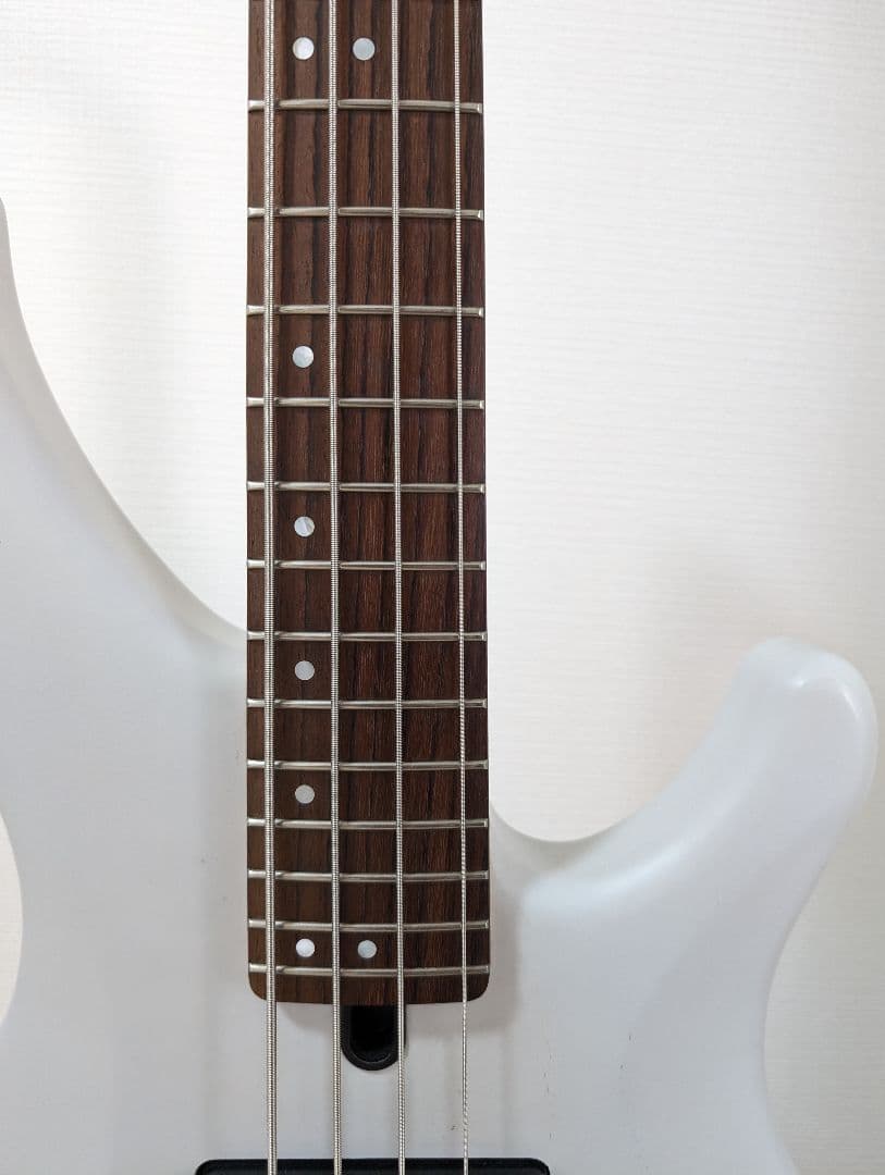 【音出し確認済】YAMAHA TRBX504 ホワイト エレキベース