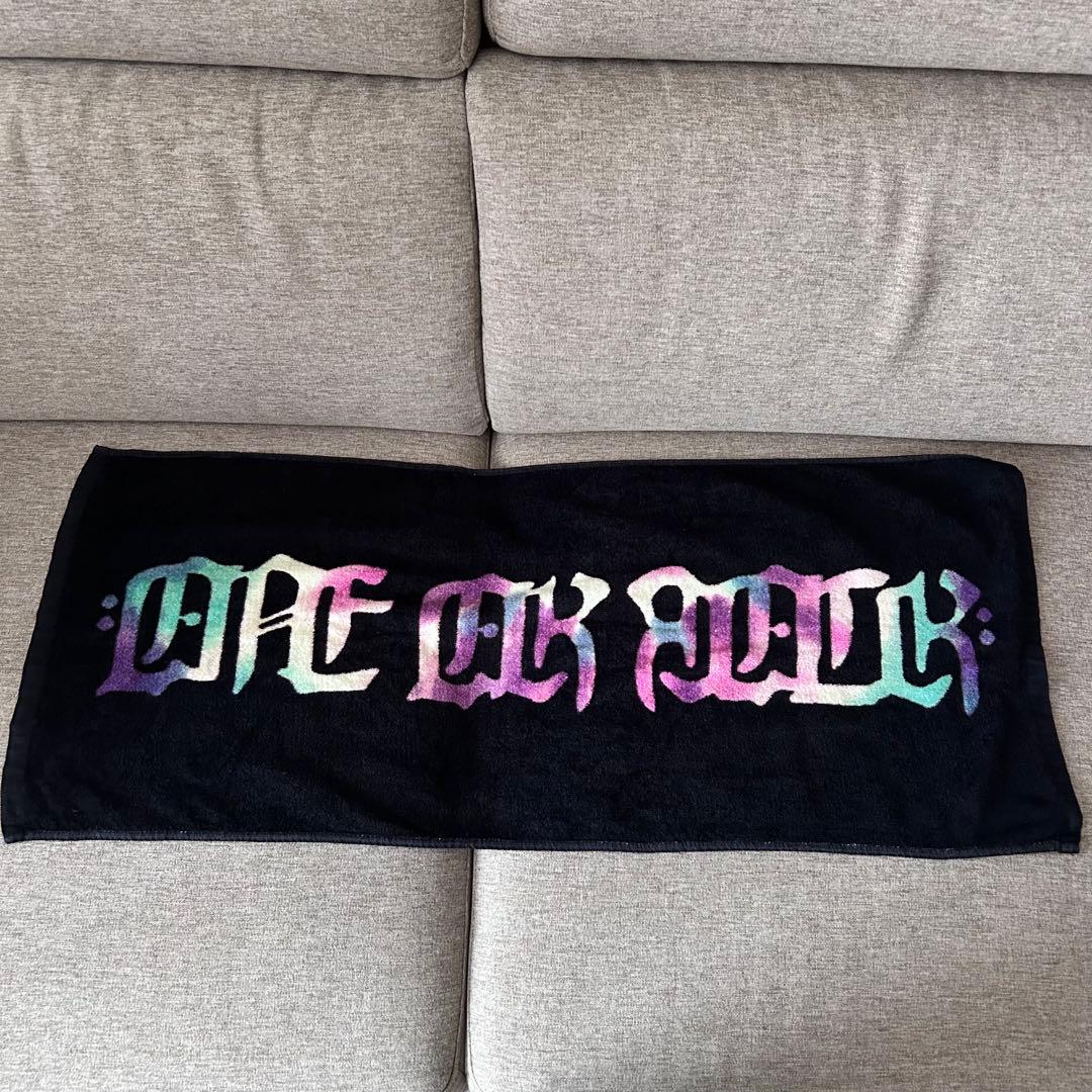 ONE OK ROCK Tシャツ、タオル、ラバーバンド、CD まとめ売り