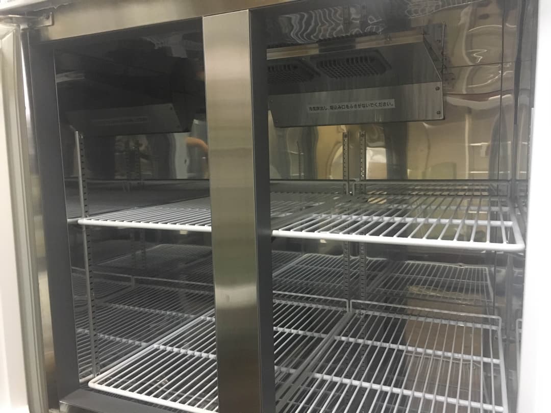 未使用品　フジマック 業務用冷蔵庫　4ドア冷蔵庫　2014年製　FR9080J