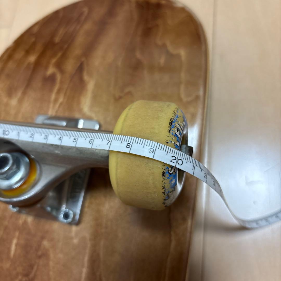 INDEPENDENTのトラックのスケートボード コンプリート　ケース付き