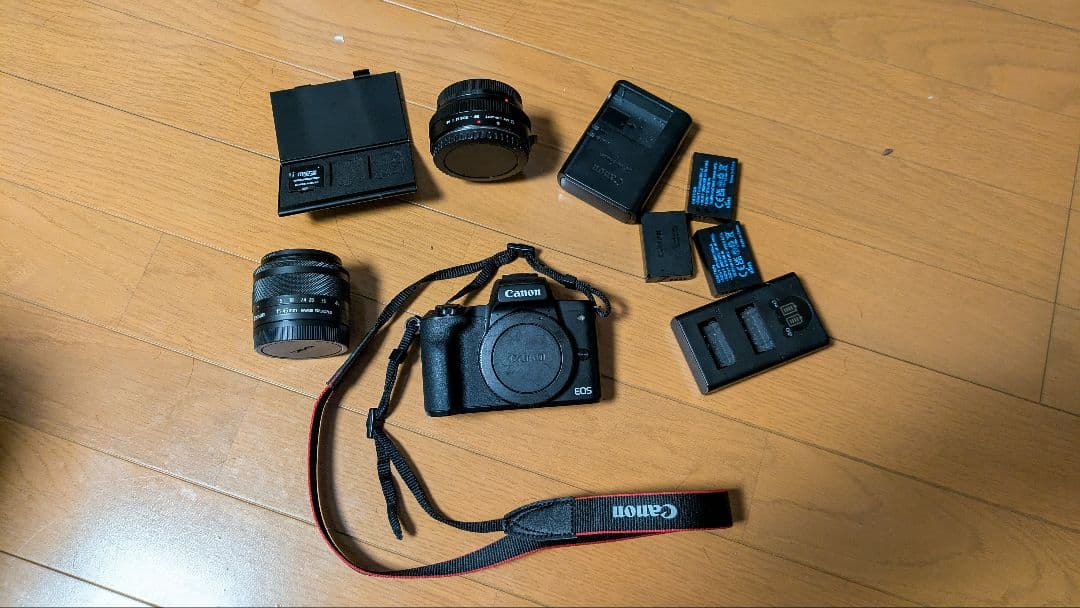 デジタルカメラ Canon EOS KISS M (EOS M50)