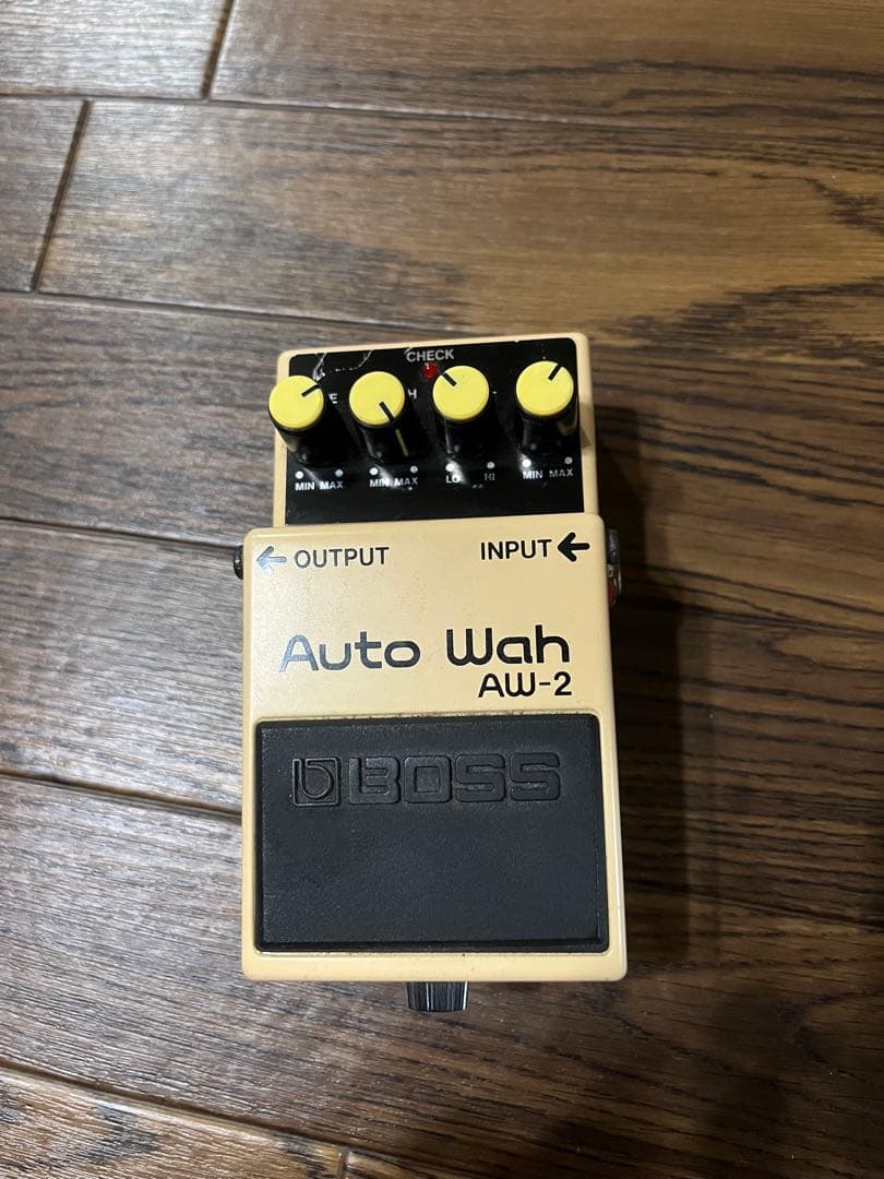 BOSS Auto Wah AW-2 ギターエフェクター