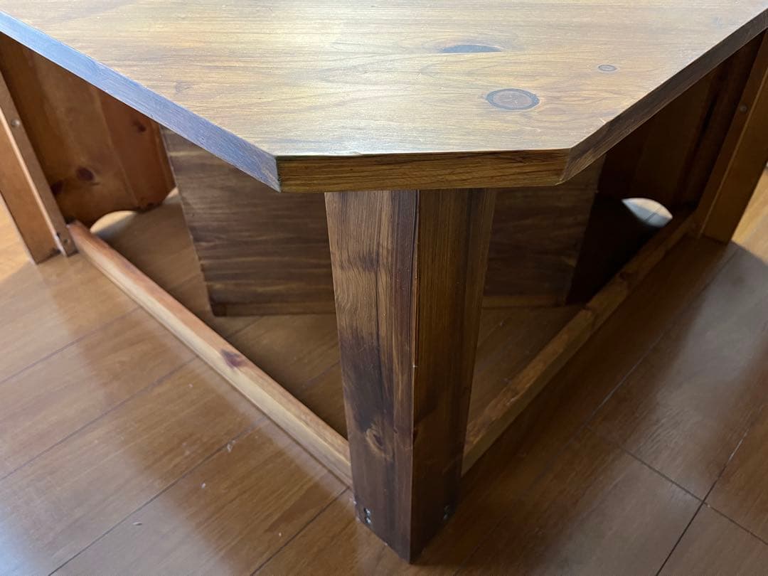 【カントリー調家具】 コーナーキャビネット／テレビ台