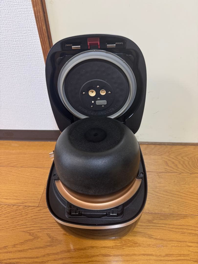 タイガー　圧力IHジャー炊飯器　 JPI-G100 2021年製　5.5合