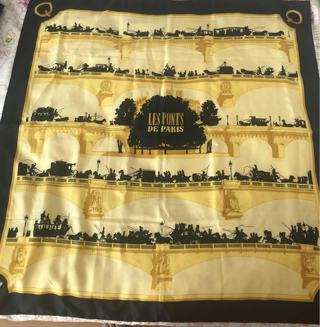 箱付き未使用品 エルメスカレ90 スカーフパリの橋　イエロー×ブラック