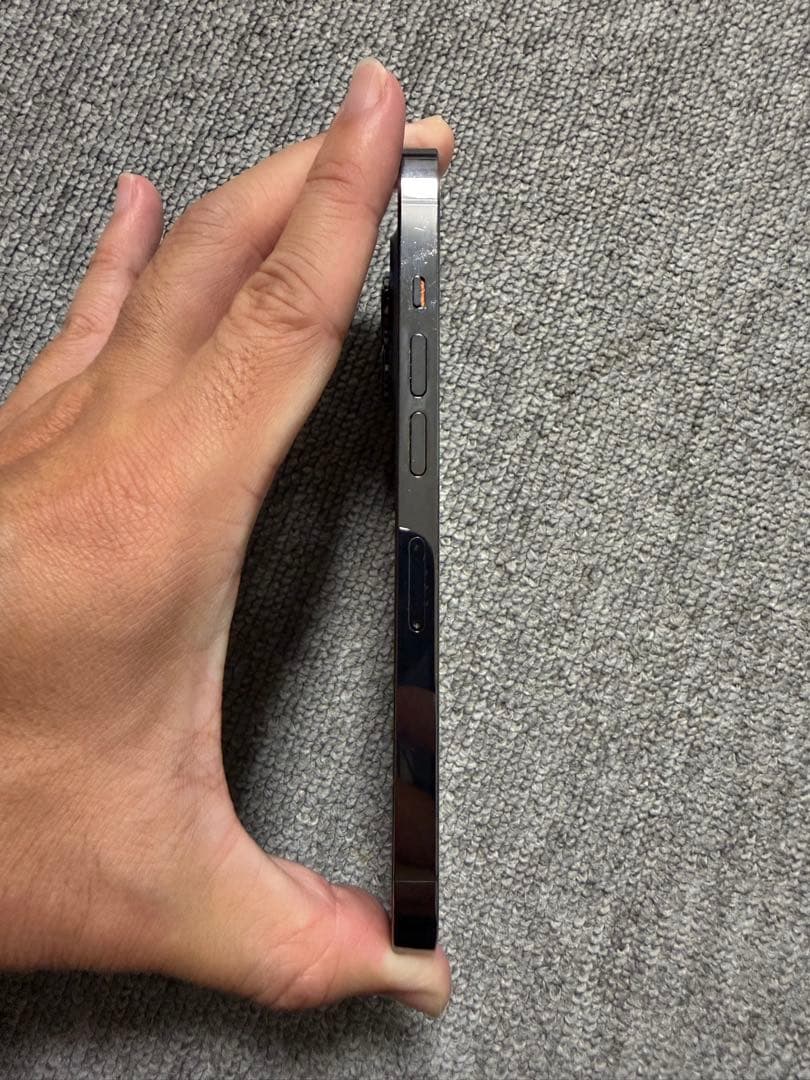 iPhone13pro 256GB グラファイト SIMフリー【液晶漏れあり】