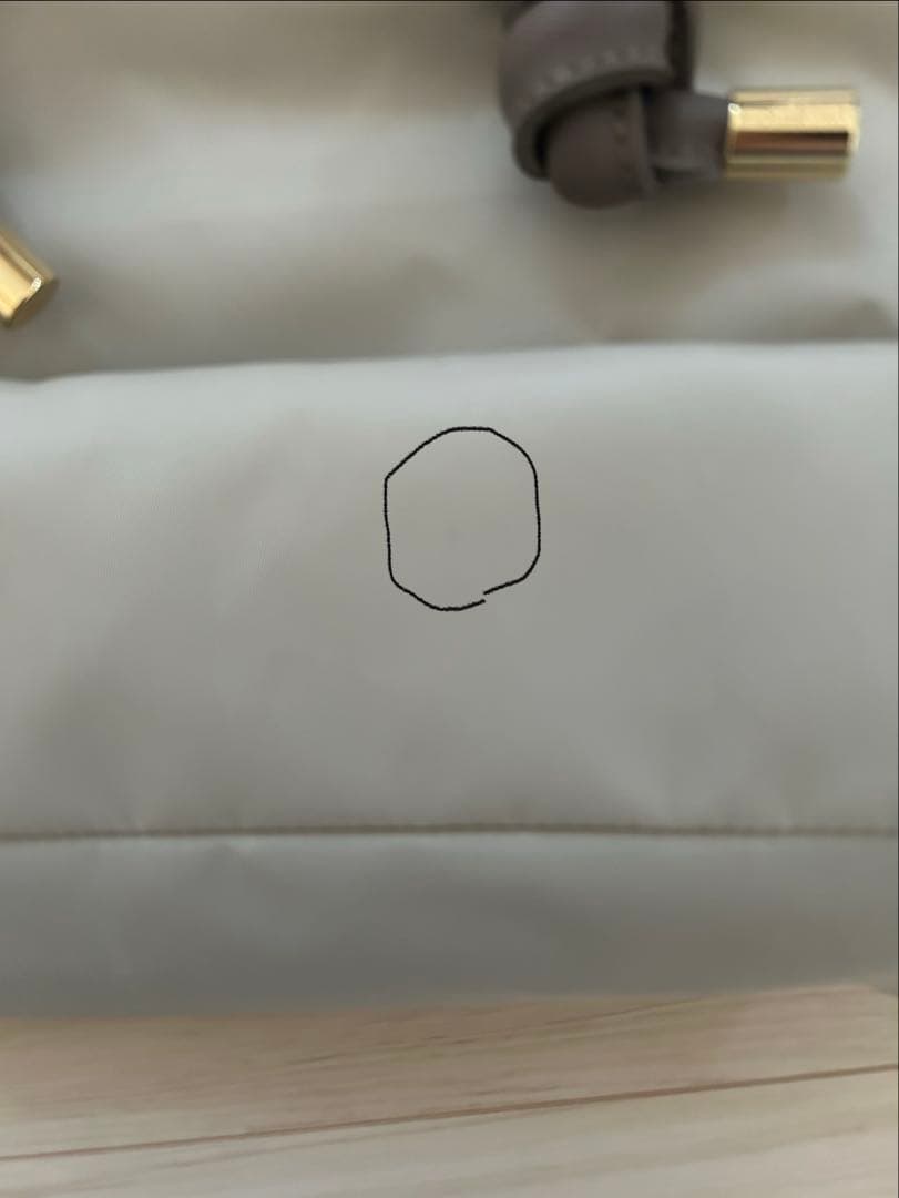 ヴィオラドーロ　アイスグレー